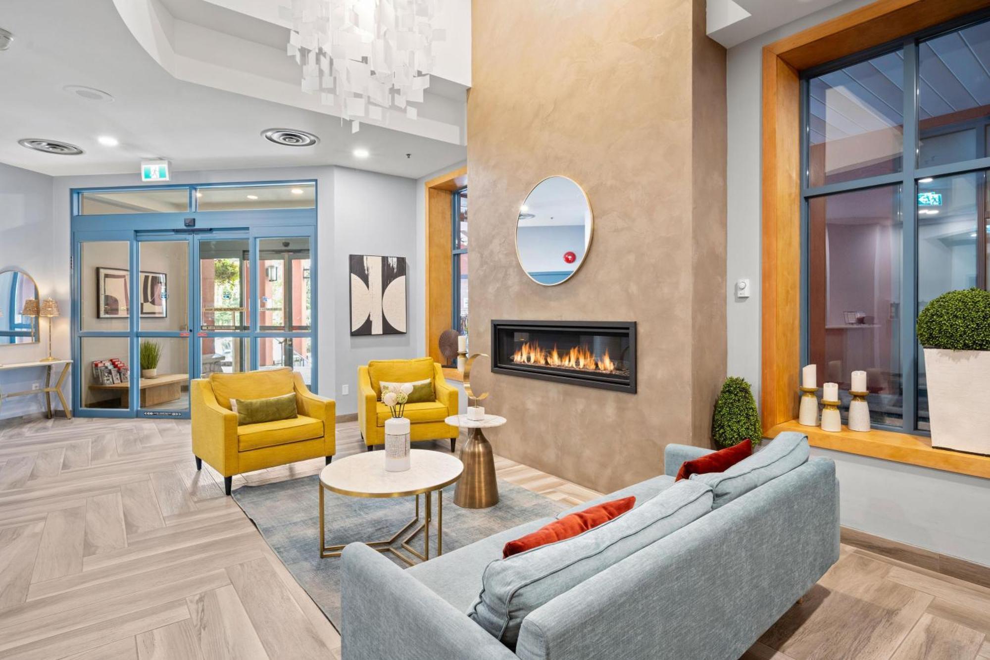 Alpenglow Lodge Sunny Studio With Sitting Area By Mva Whistler Dış mekan fotoğraf